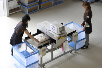 コンペア検診の様子